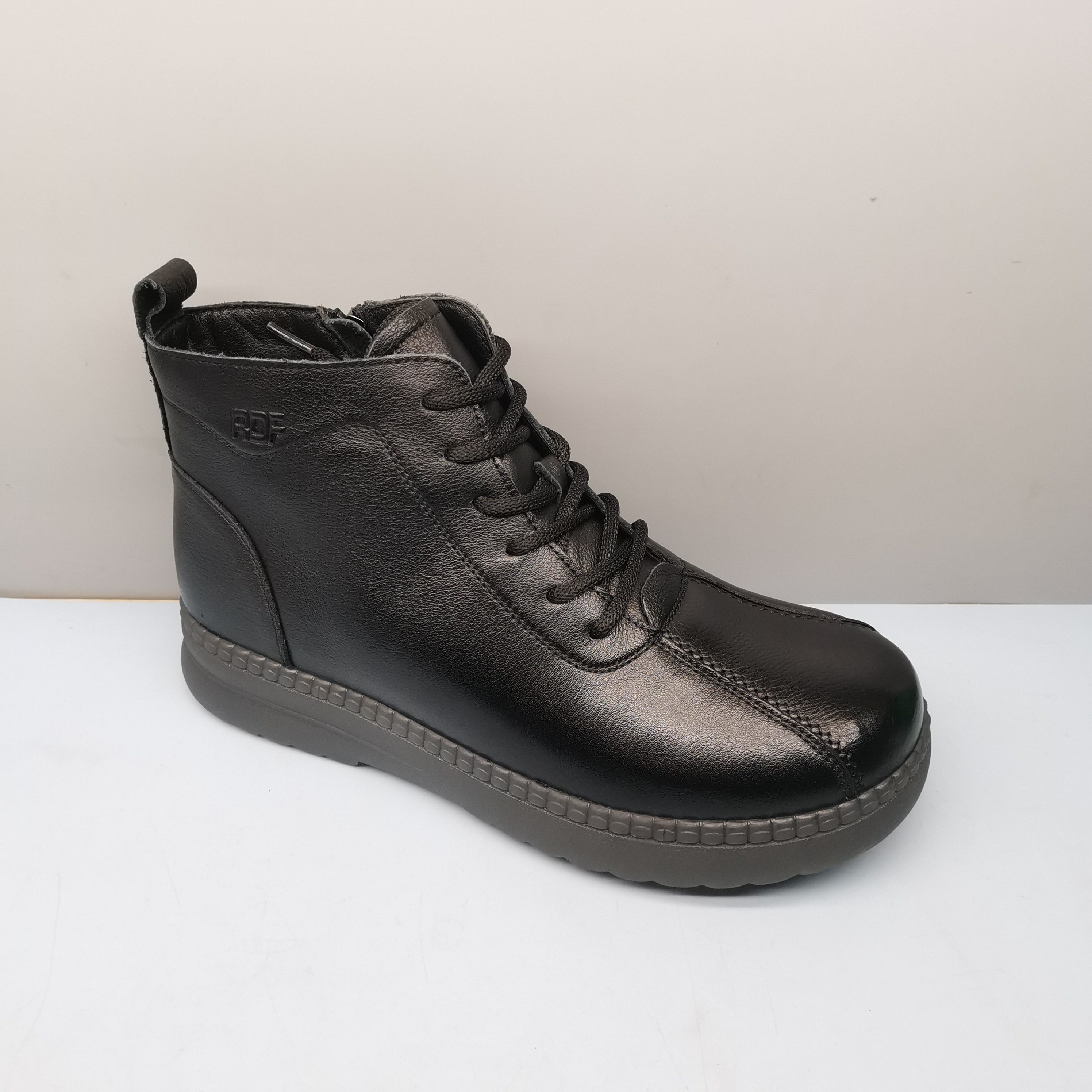 红蜻蜓短筒靴女秋冬款CD68976021C时尚休闲真皮妈妈鞋CD68976022C - 图3