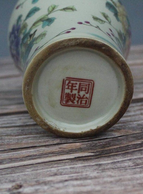 景德镇仿古风粉彩展柜家居装饰