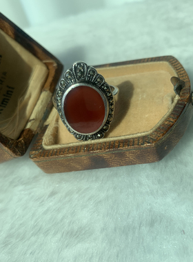 伦敦买回，925银镶马克赛玛瑙戒指，圈口15