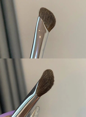 逼着你的朋友一人买一把！镰刀型鼻影刷修容刷192眼线刷斜头 新手