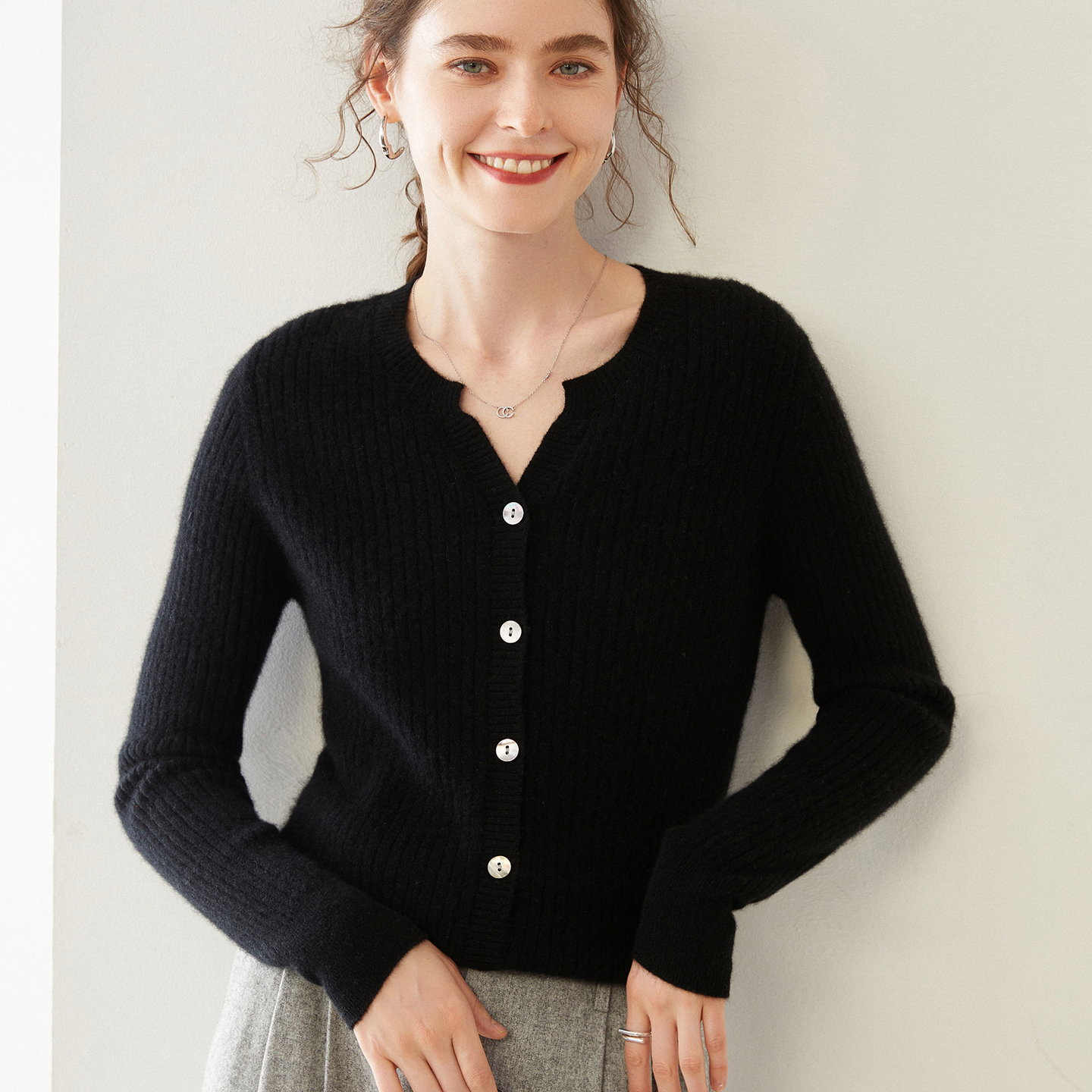 100%纯山羊绒衫女V领开衫外套宽松显瘦针织衫毛衣外搭上衣秋冬 - 图2