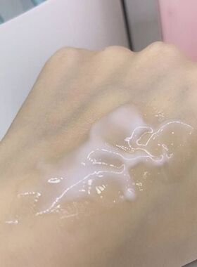 正品冰之恋樱花身体乳补水保湿持久留香滋润干皮不油腻好吸收柔滑