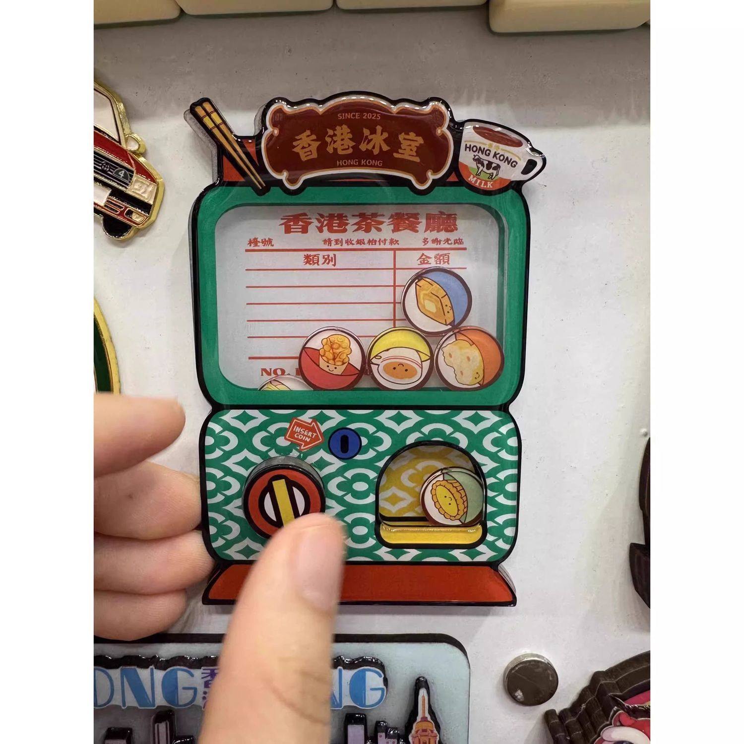 香港冰室茶餐厅特色扭蛋机亚克力磁吸冰箱贴趣味送朋友休闲玩具,淘宝优惠券,粉丝福利购,淘宝优惠卷