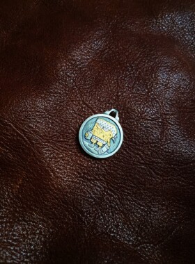 Circle Life 海绵宝宝双面雕刻 包金版吊坠