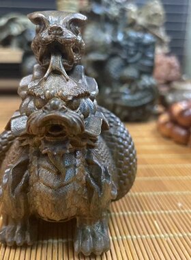天然绿檀木雕刻玉檀玄武龙子龙龟木雕手把件摆件复古文玩小摆件
