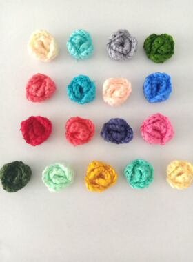 毛线小花朵勾花辅料2㎝立体小玫瑰花毛衣配件手工编织儿童鞋帽花