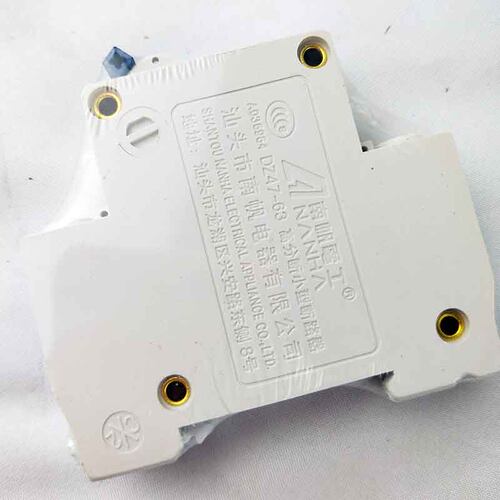 空气开关1p家用小型断路器空开6a10A32A63安电闸开关保护器 - 图1