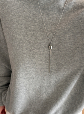 大米饰品小众极简几何方形蛇骨链长款抽拉可调节冷淡风百搭毛衣链