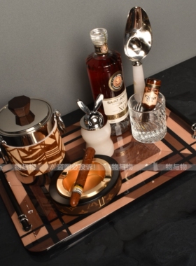物与物 轻奢老钱样板间吧台餐边柜酒具冰桶雪茄缸道具酒装饰摆件