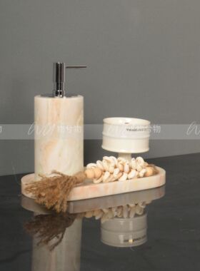 WU 物兮物 诧寂度假风样板间女儿房卫浴香薰托盘饰品卫生间组合套