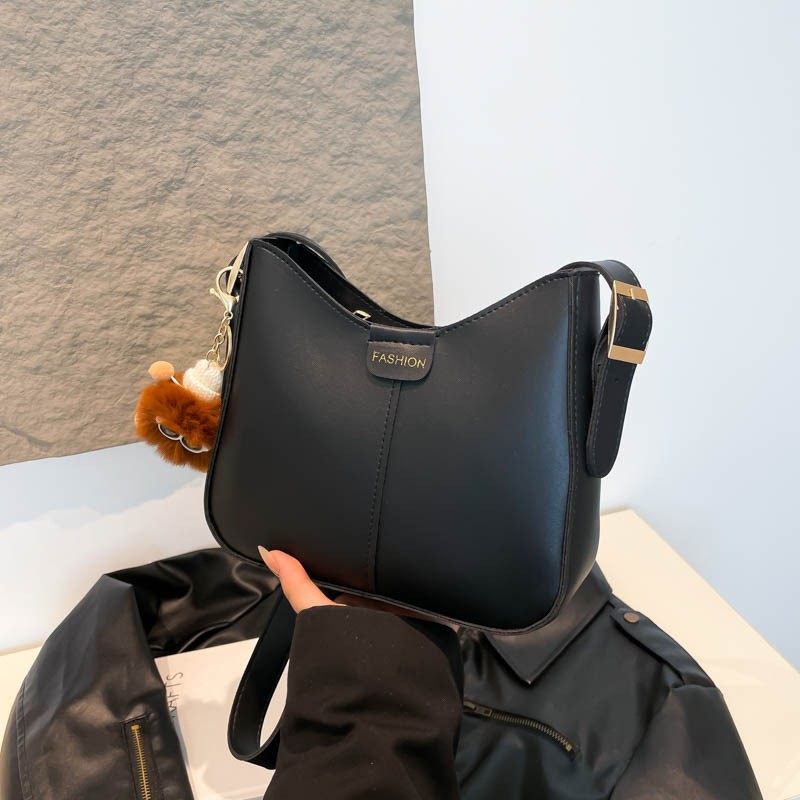 高级质感复古包包女式2025新款时尚百搭水桶包网红爆款单肩斜挎包,淘宝优惠券,粉丝福利购,淘宝优惠卷