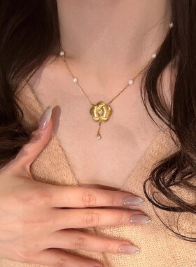 新中式复古时尚气质拉丝蝴蝶兰珍珠项链流苏奢华精致高级感锁骨链
