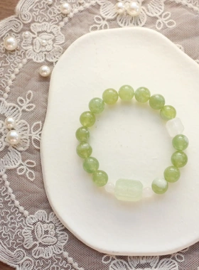 天然青提奶盖天山翠花牌白水晶手串 2025春夏新款奶油绿手链