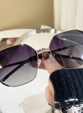 女士防紫外线偏光太阳镜送盒布