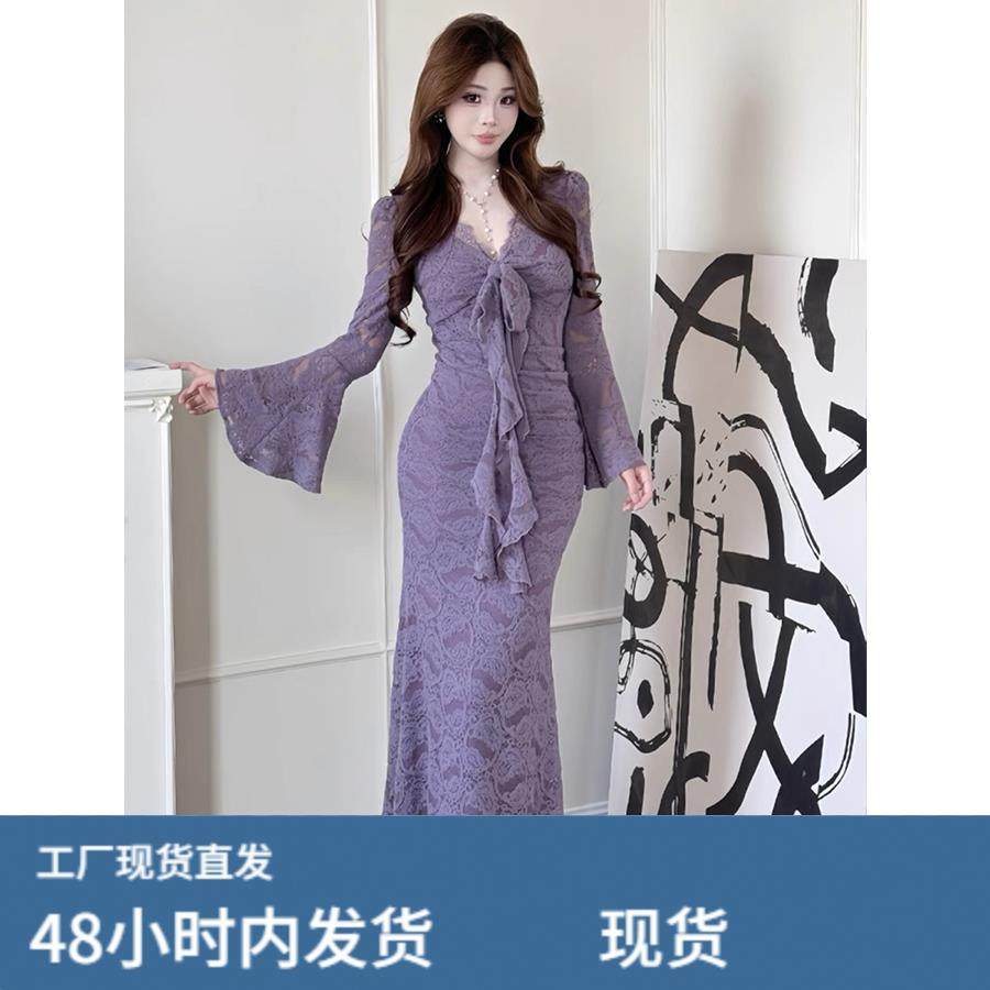 大尺码胖MM纯欲紫色低领蕾丝洋装法式喇叭袖包臀裙秋冬修身长裙女,淘宝优惠券,粉丝福利购,淘宝优惠卷