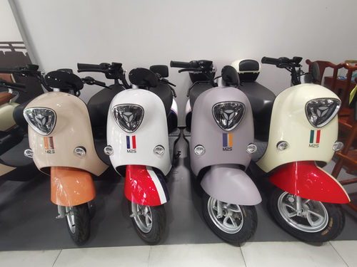 雅迪电动车原装定制配件灯具座垫后视镜前卫外壳全套外观件配件 - 图1