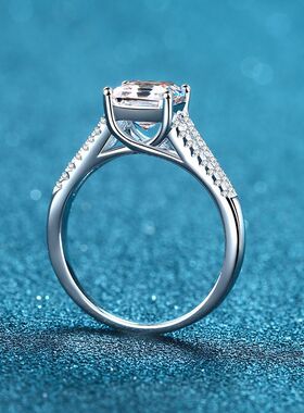 s925银镀18K金女微镶碎石阿斯切2克拉四爪莫桑石戒指镀PT950 铂金