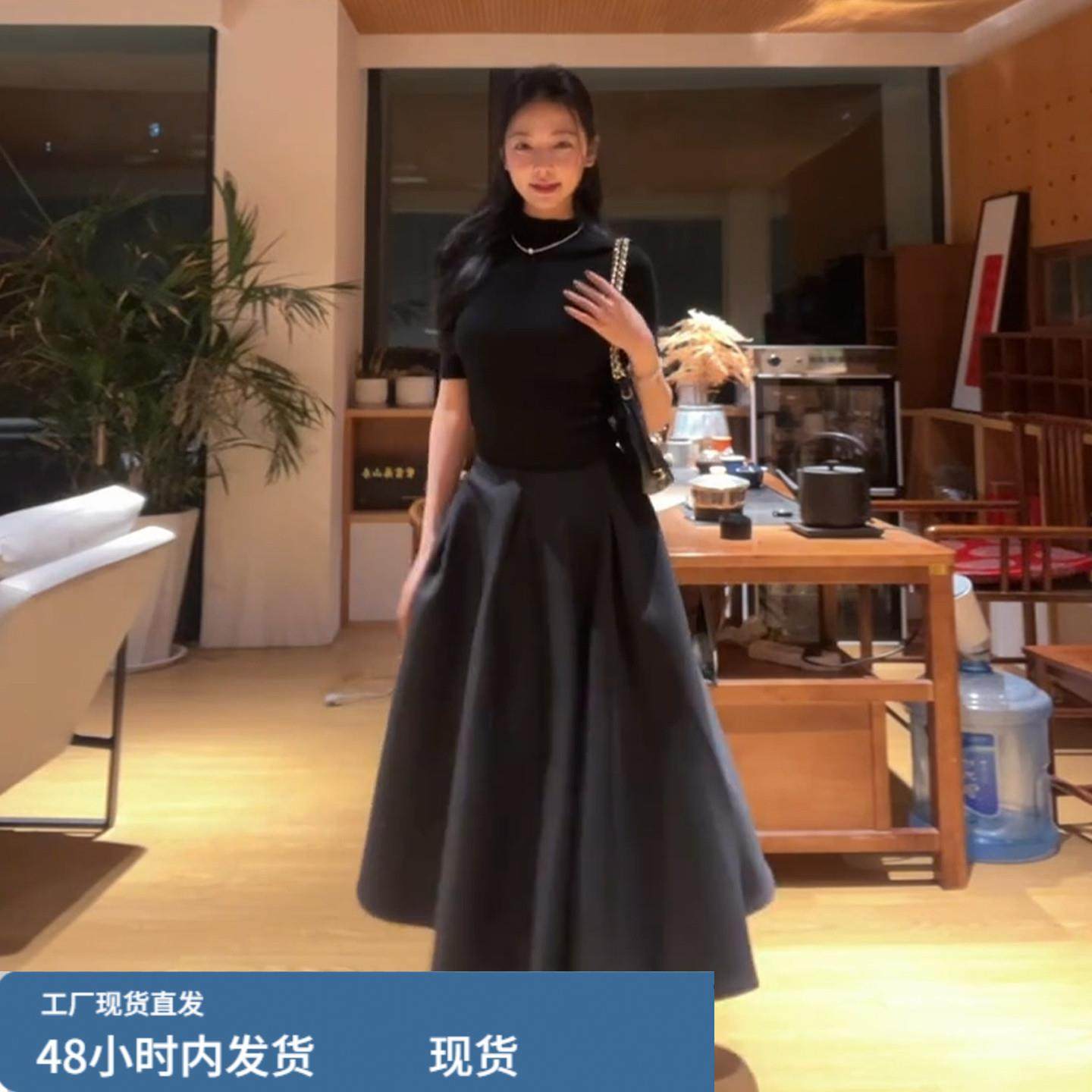 黑色高级感长袖连衣裙子女秋冬季2026新款法式巨好看冬装两件套装,淘宝优惠券,粉丝福利购,淘宝优惠卷