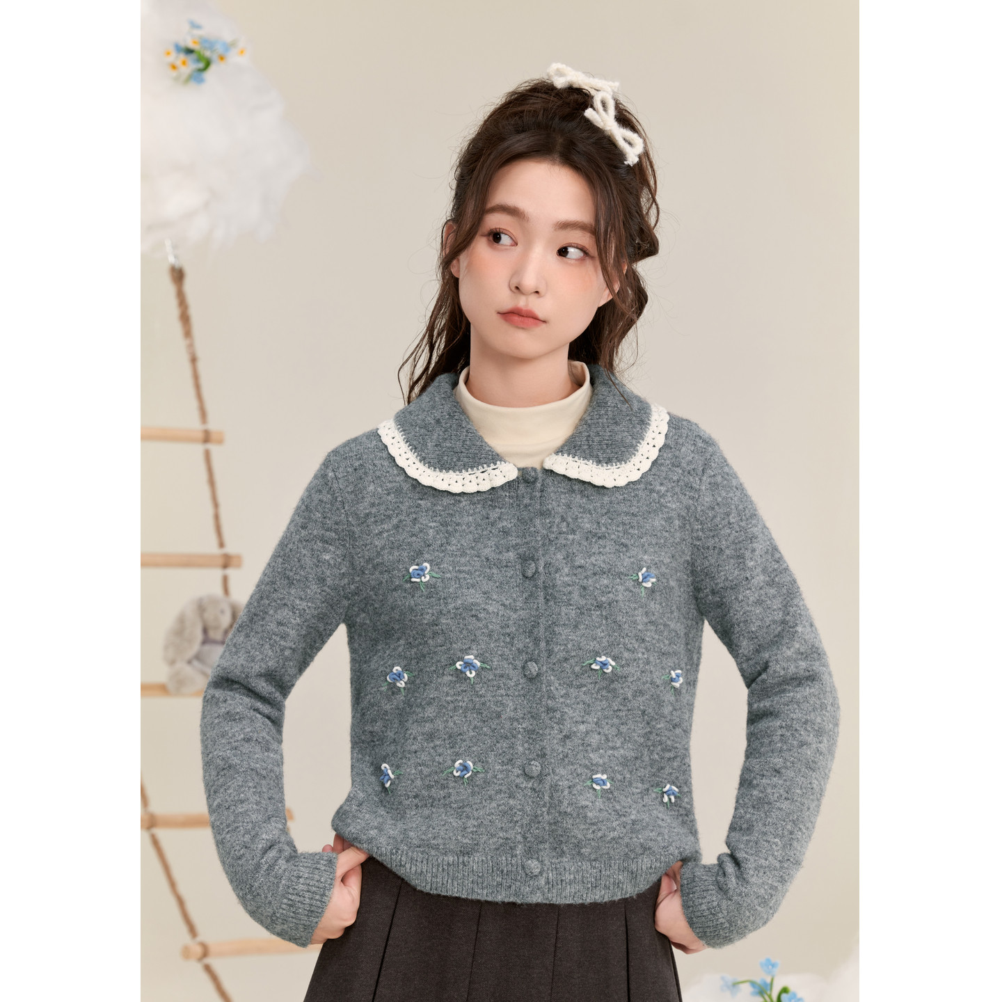 紫涵翻领蕾丝花边针织开衫女冬季新款花朵撞色甜美设计感百搭上衣,淘宝优惠券,粉丝福利购,淘宝优惠卷