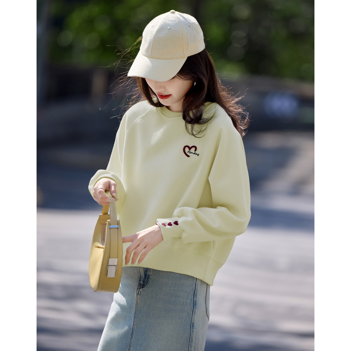 尚静圆领卫衣女春秋2025新款小个子宽松慵懒风无帽插肩袖长袖上衣 - 图2