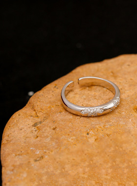 轻奢锆石戒指女 小众设计高级感ins冷淡风时尚个性开口可调节指环