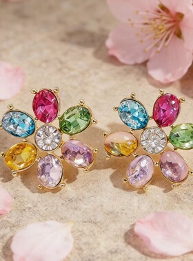 彩色镶钻花朵项链女小众轻奢百搭锁骨链甜酷气质2026春季新款颈饰