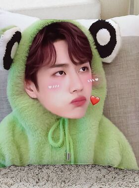 明星抱枕王一博照片靠枕男女生日礼物抱枕套沙发客厅双面印枕头