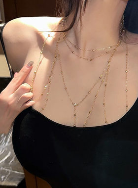 辣妹绝美变装反差御姐胸