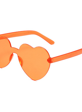 多巴胺甜美风眼镜墨镜穿搭饰品配饰风格首饰女孩桃心太阳镜爱心款