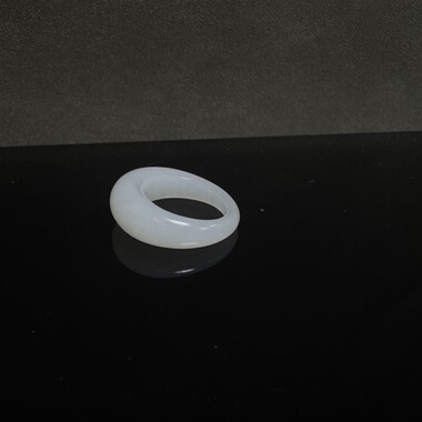 新疆和田玉白玉籽料戒指面包戒扳指内径17mm指环一级白细苏工制做