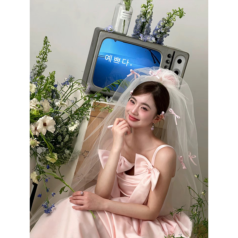 新款粉蝴蝶结超蓬短款头纱新娘结婚领证头饰拍照田园风摄影可爱风