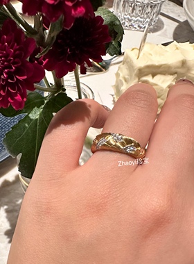 时尚简约18k金钻石戒指