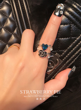 潮美派装饰戒指爱心蓝宝石玫瑰