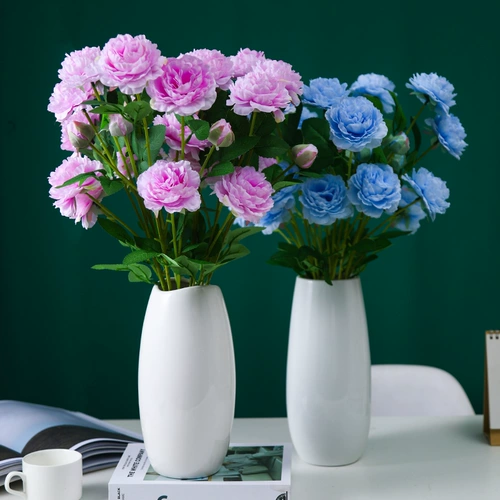 Фальшивый фальшивый фальшивый цветок симуляция цветок цветочный цветок цветок цветочный цветок вставка