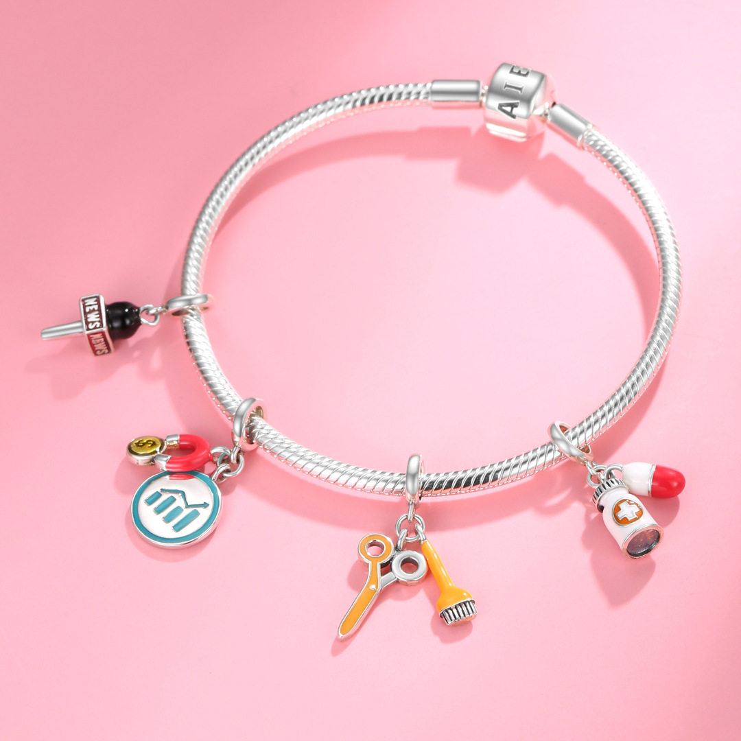 创意生活物品麦克风刷子吊坠 S925纯银彩色滴胶串珠手链diy银配饰,淘宝优惠券,粉丝福利购,淘宝优惠卷