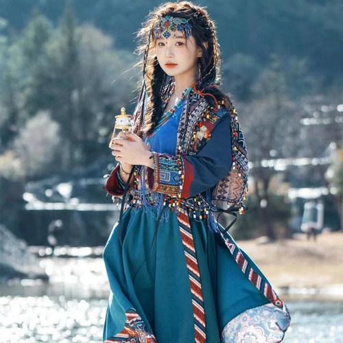 现货杨超越同款名族服装藏族饰品西双版纳哈尼异域风情摄影写真照 - 图3