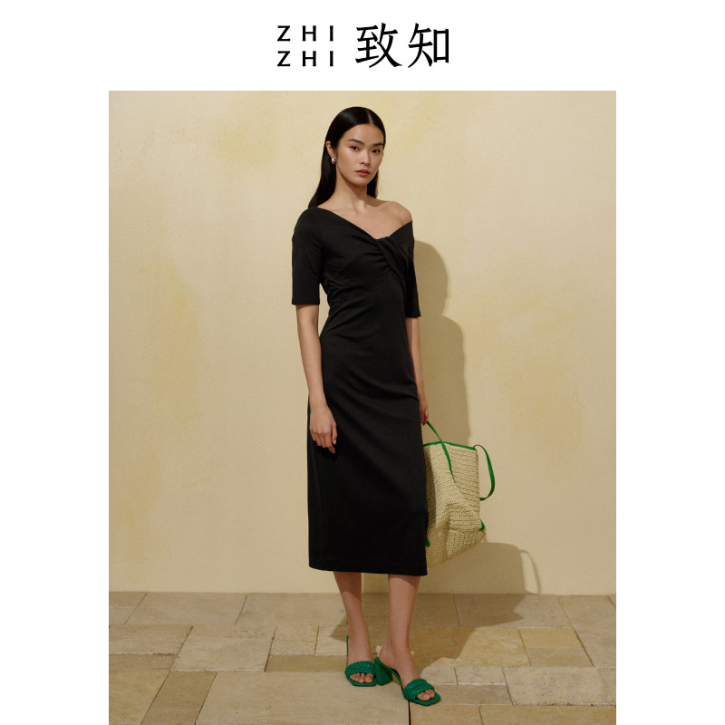  致知服饰连衣裙