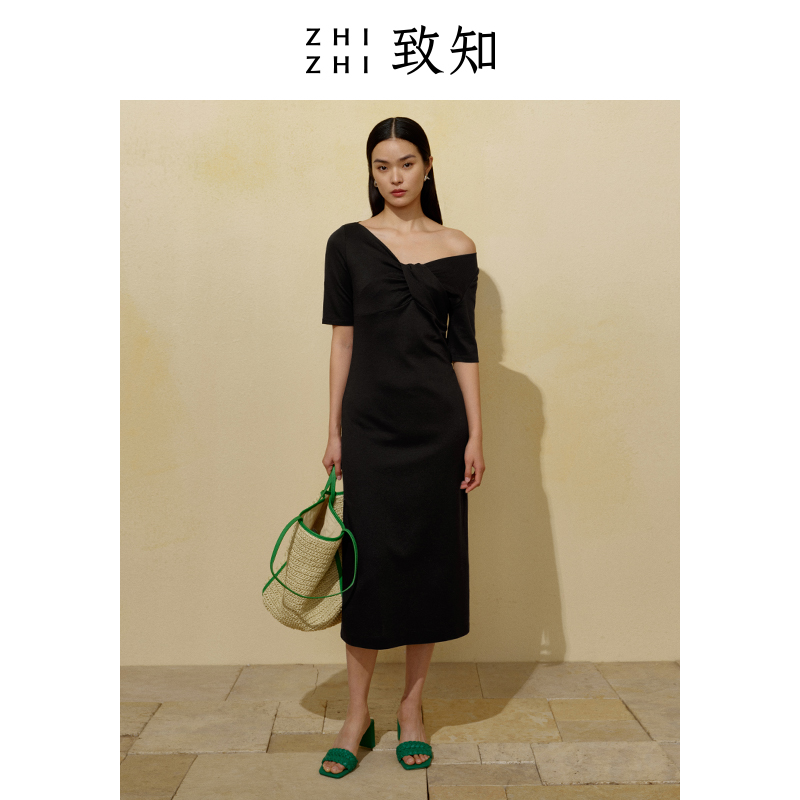  致知服饰连衣裙