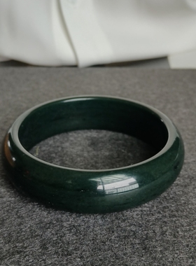 新疆和田玉黑青玉手镯和田玉墨玉手镯料细大圈口支持复检带证书