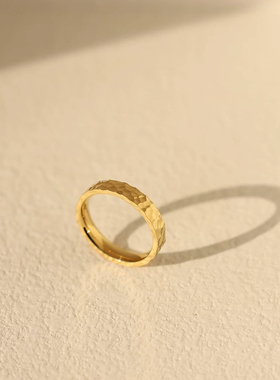 Moos洗手不掉色手工锤纹镀18K金钛钢戒指女小众轻奢叠戴食指戒指