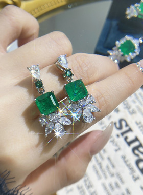 奢华高级感皇家绿仿真祖母绿耳钉