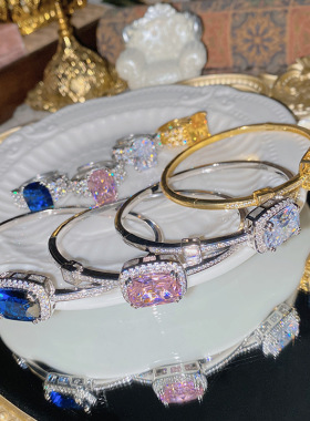 长方彩宝手环套装女封底设计手镯