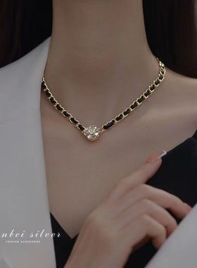 2024新款网红磁铁扣皮革项链高级中古黑色编制链条颈链个性气质