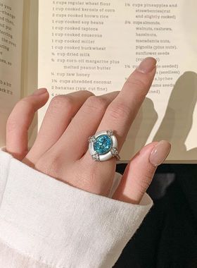 「冰川梦境」轻奢中古法式复古vintage贝母蓝色锆石宫廷风戒指女