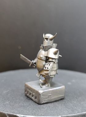 黄铜做旧部落冲突Supercell皇室战争 皮卡超人雕像 手办 模型摆件