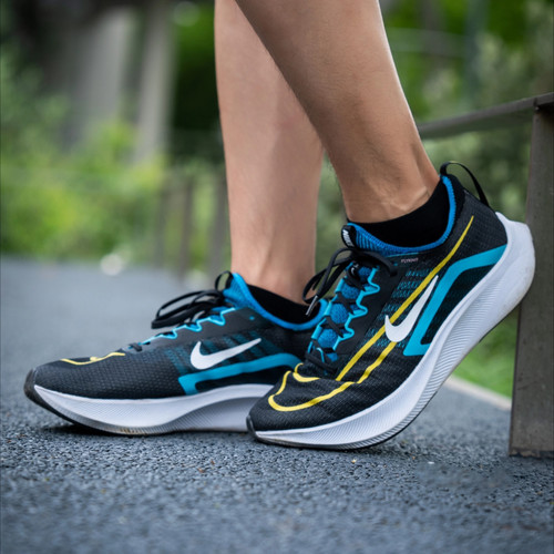 耐克Nike Zoom Fly 4舒适透气低帮休闲运动跑步鞋男款CT2392-100 - 图1