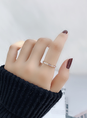 钛钢镀玫瑰金戒指18K环女食指