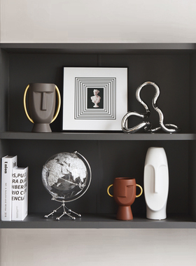 高级感客厅酒柜艺术装饰品摆件