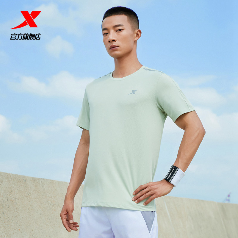 特步运动男短袖2023夏季新款t t恤 特步outlets店运动T恤