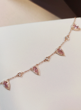 高贵的玫瑰金粉水滴公主项链！